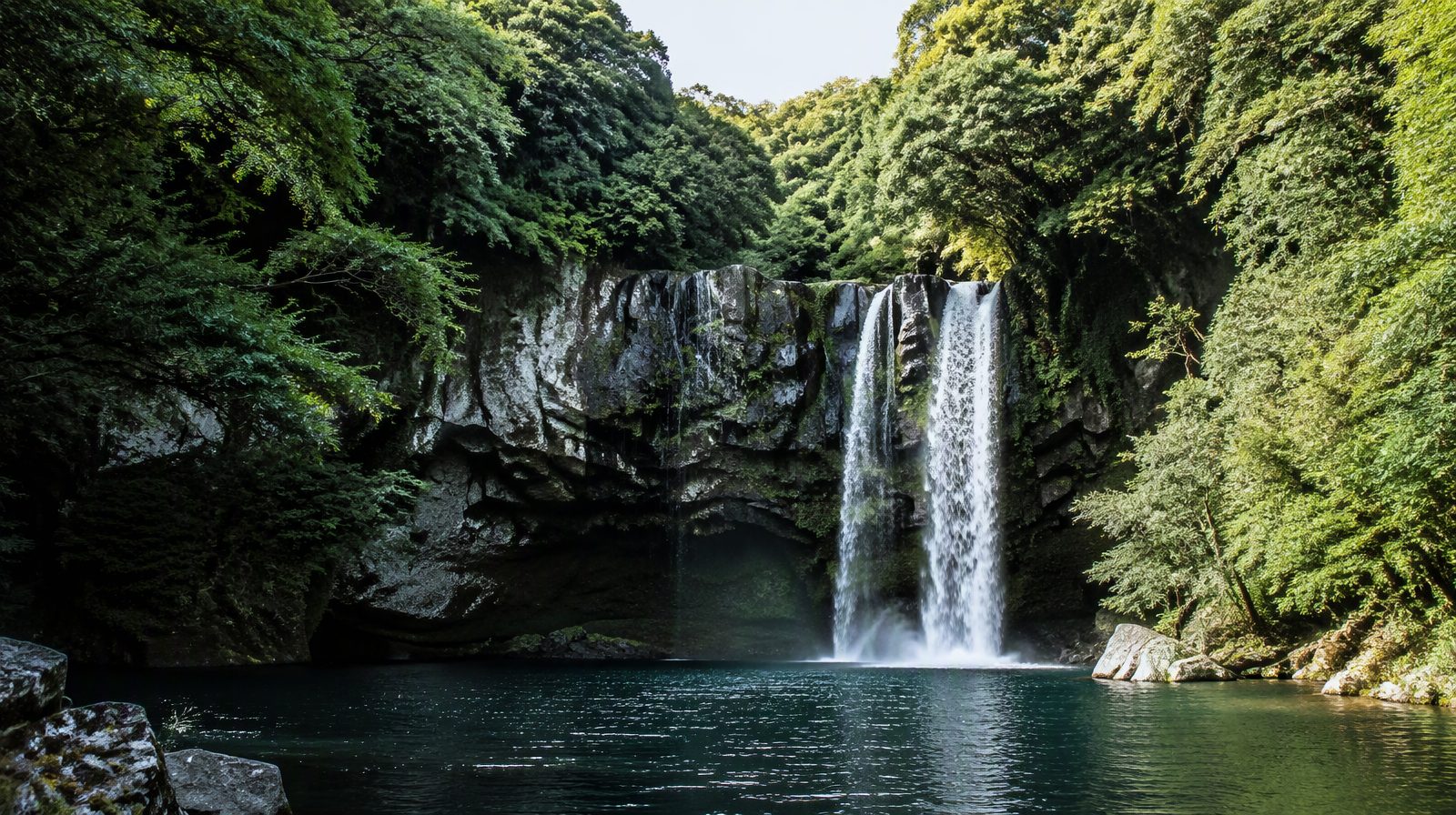 Thác Cheonjiyeon, Đảo Jeju, Hàn Quốc