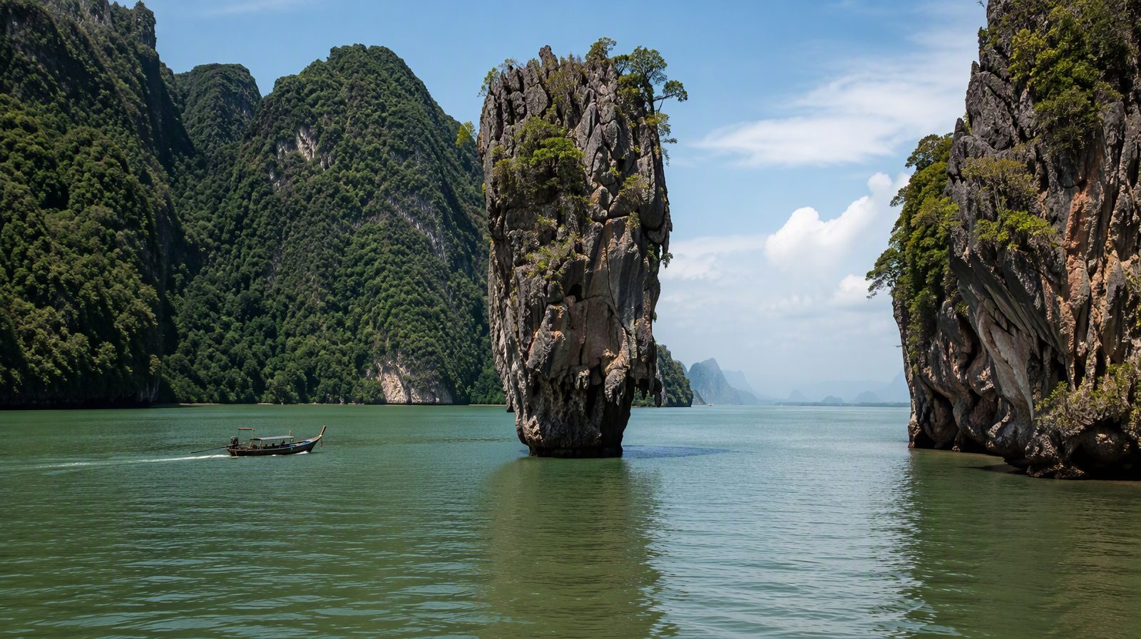 Die Phang-Nga-Bucht in der Nähe von Phuket, Thailand